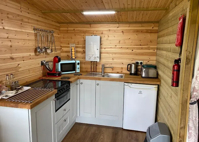 Silver Springs Farm Lodge