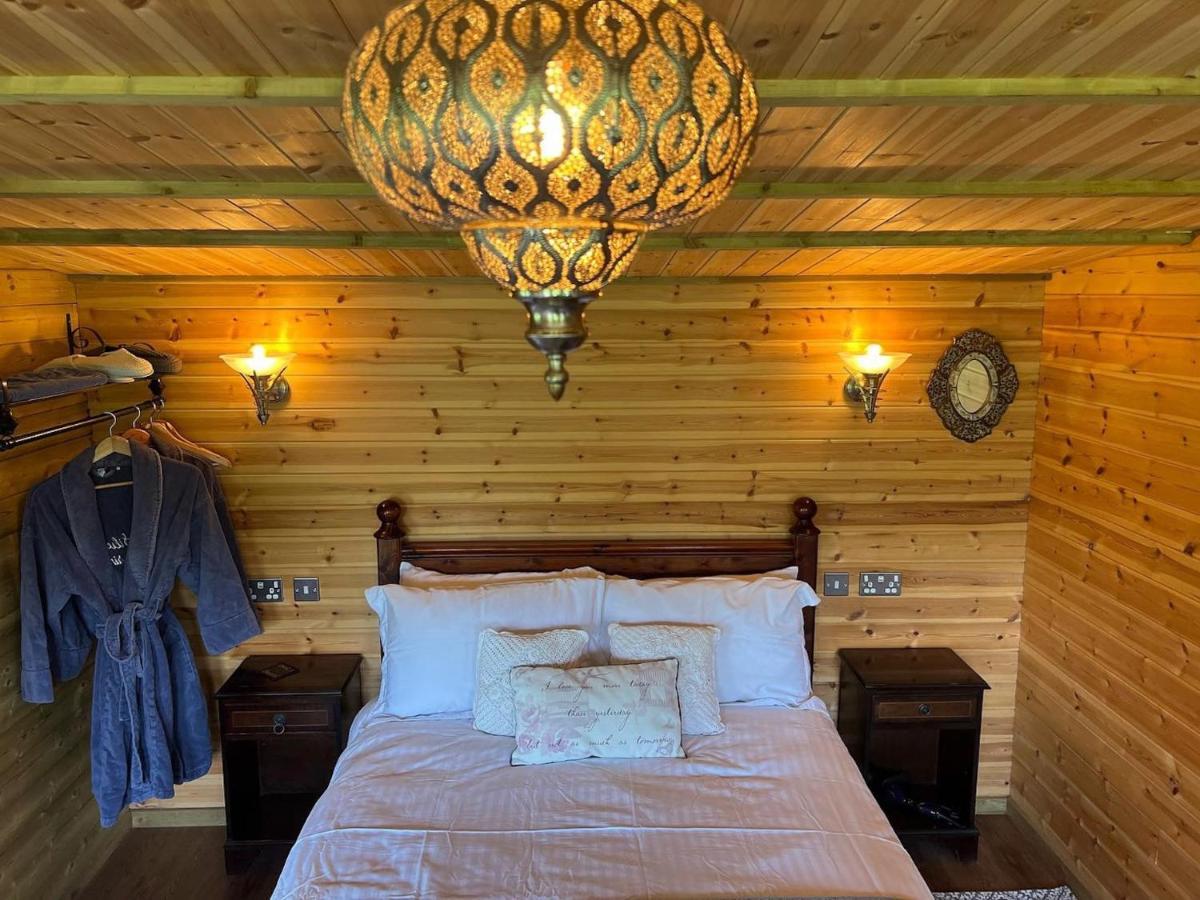 Silver Springs Farm Chalet
