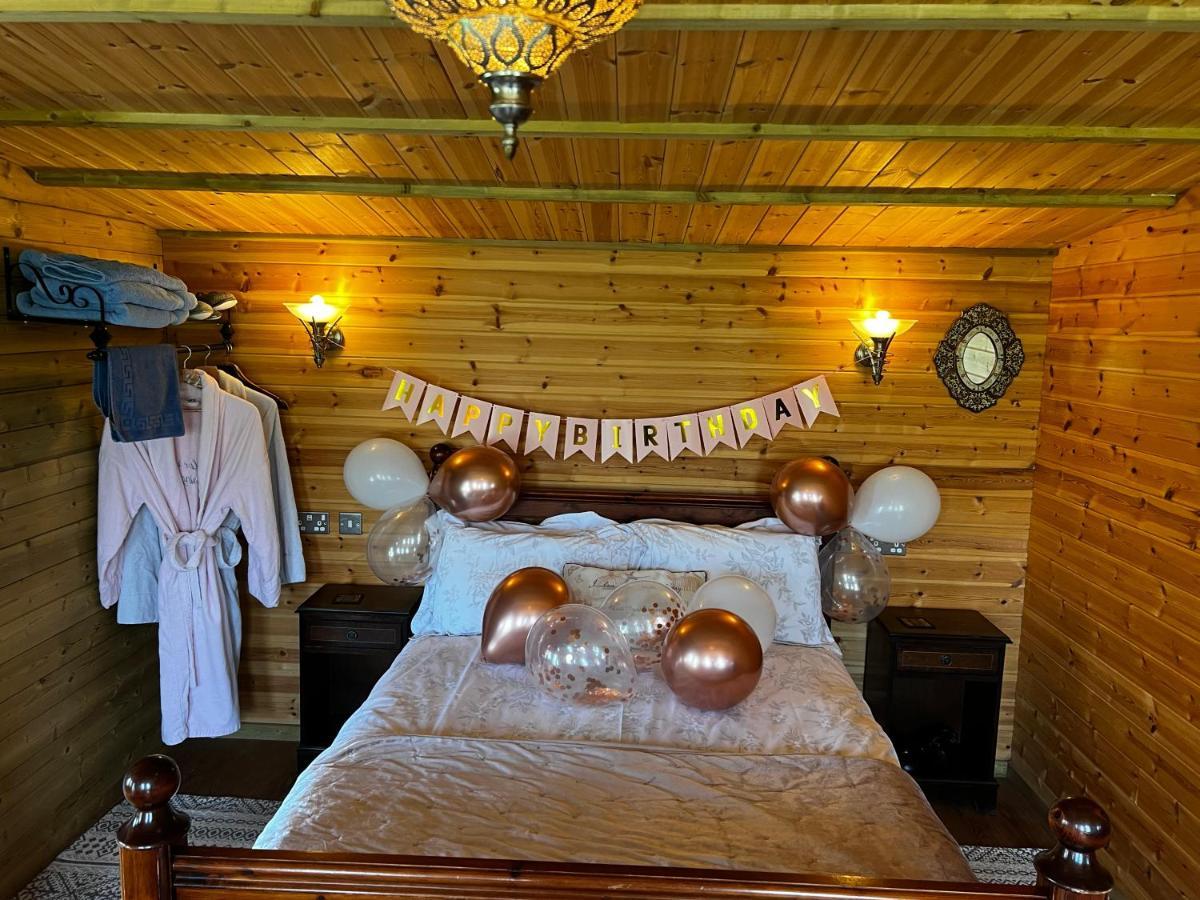 Silver Springs Farm Chalet *
