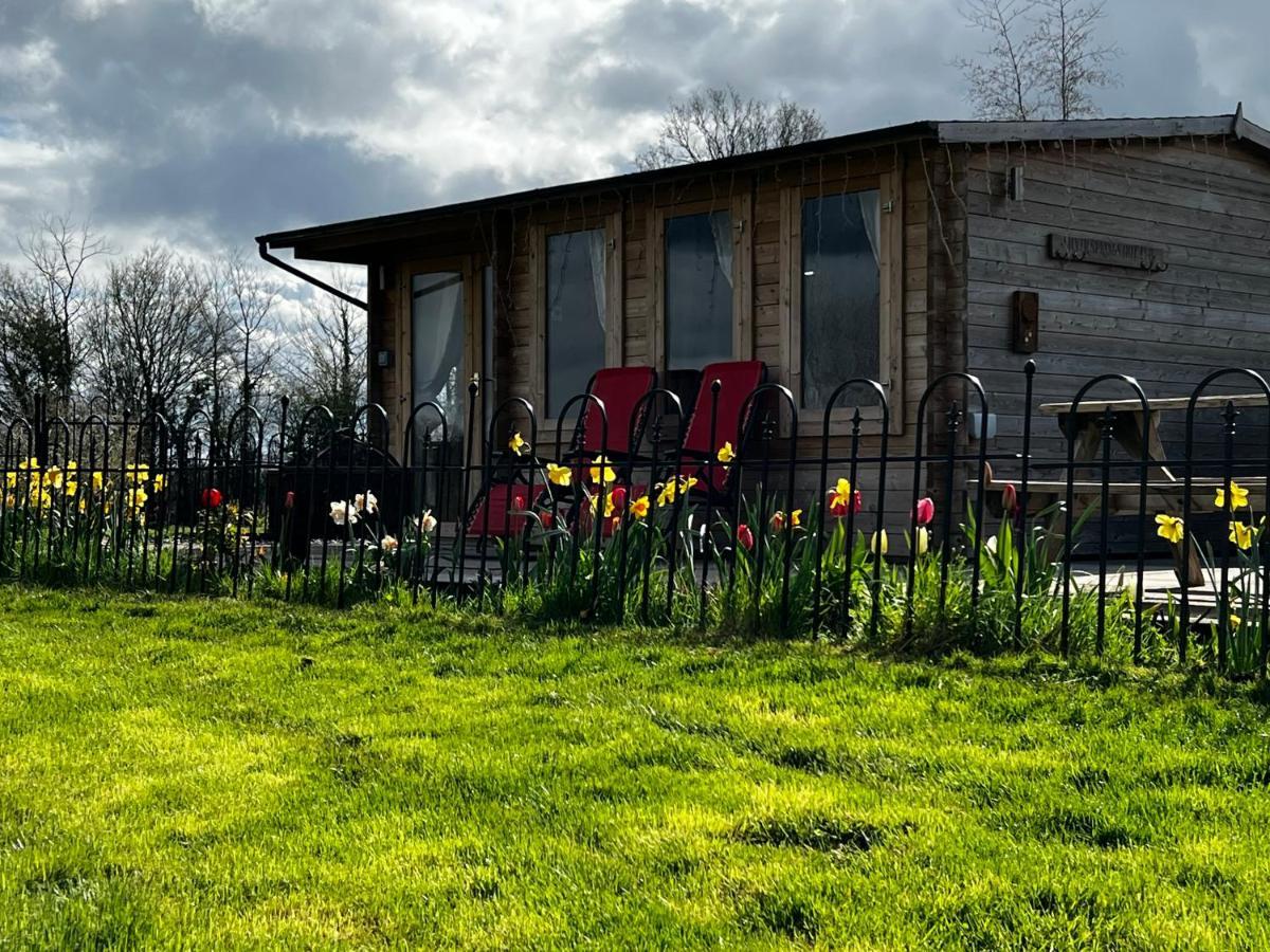 Chalet Silver Springs Farm Dingestow